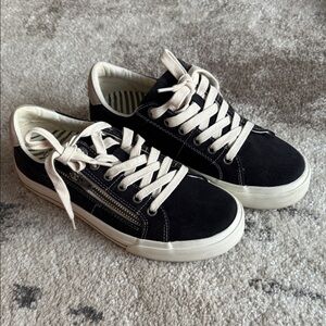 Taos Footwear Z Sole Navy Blue Canvas Sneakers with Cream Accents